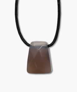 Facetten-Anhänger aus Achat